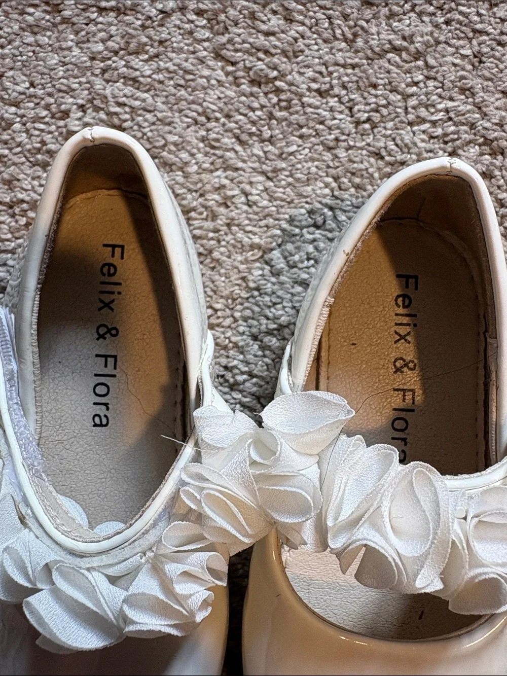 Felix & Flora Girls' White Patent Dress Shoes with Floral Strap